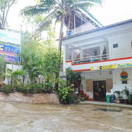 C Star Travellers Inn Oslob Exteriér fotografie